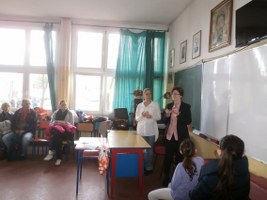 Отворена врата, шаролика радионица