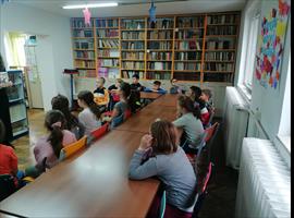 a632f557-6bcc-4fe4-9641-9184d652be5a.jpg