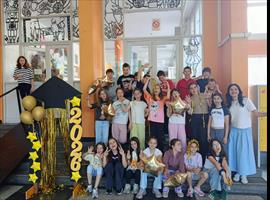 abb75623-d5a0-4ba9-910b-a6b5a4b584ef.jpg