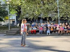 Такмичење у седам мешовитих екипа на три полигона - играло се, такмичило, навијало се, без обзира коме одељењу припадају